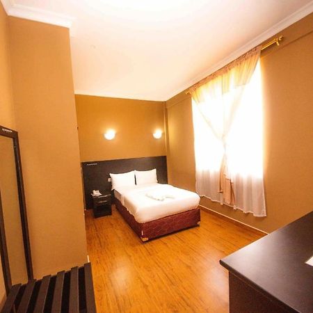 Panone Hotel Boma Boma la Ngombe 외부 사진